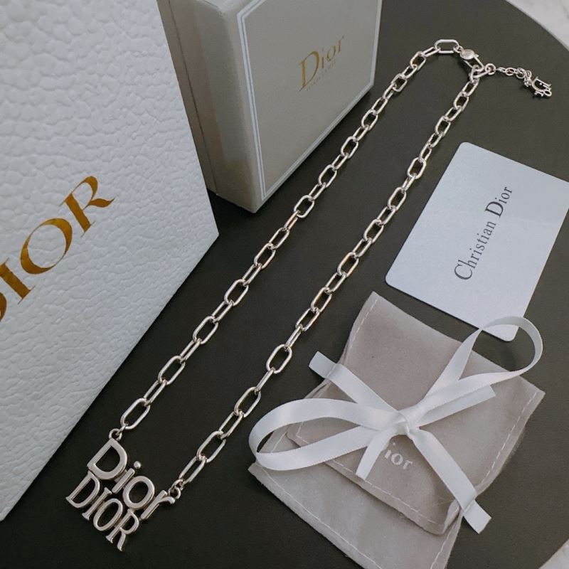 chr1st1an D10r necklaces